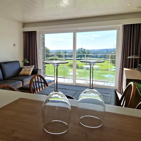 With Beautiful Views Near 公寓 *